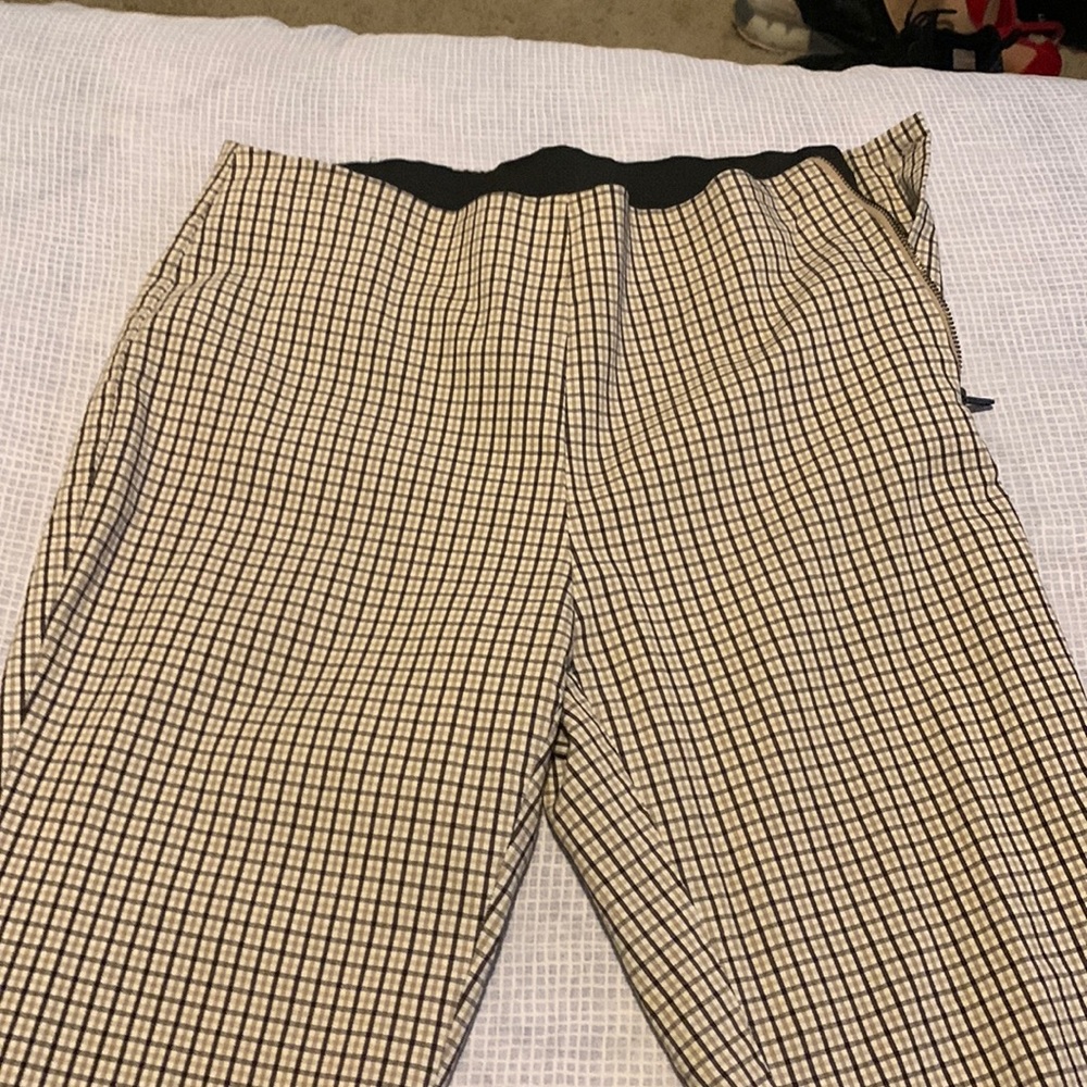 A New Day business style pants. Checkered tan and brown. Size 4.